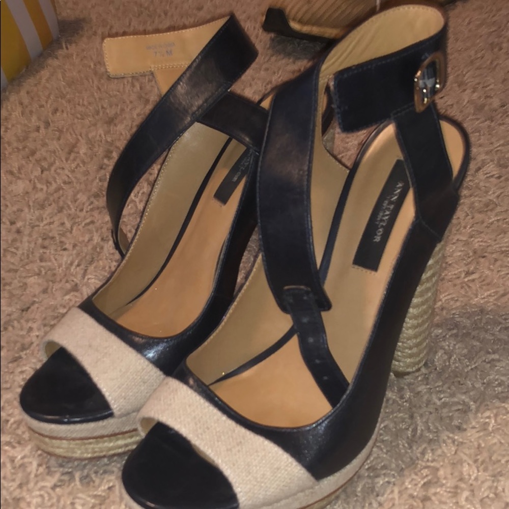 Ann Taylor Heels Black/Tan